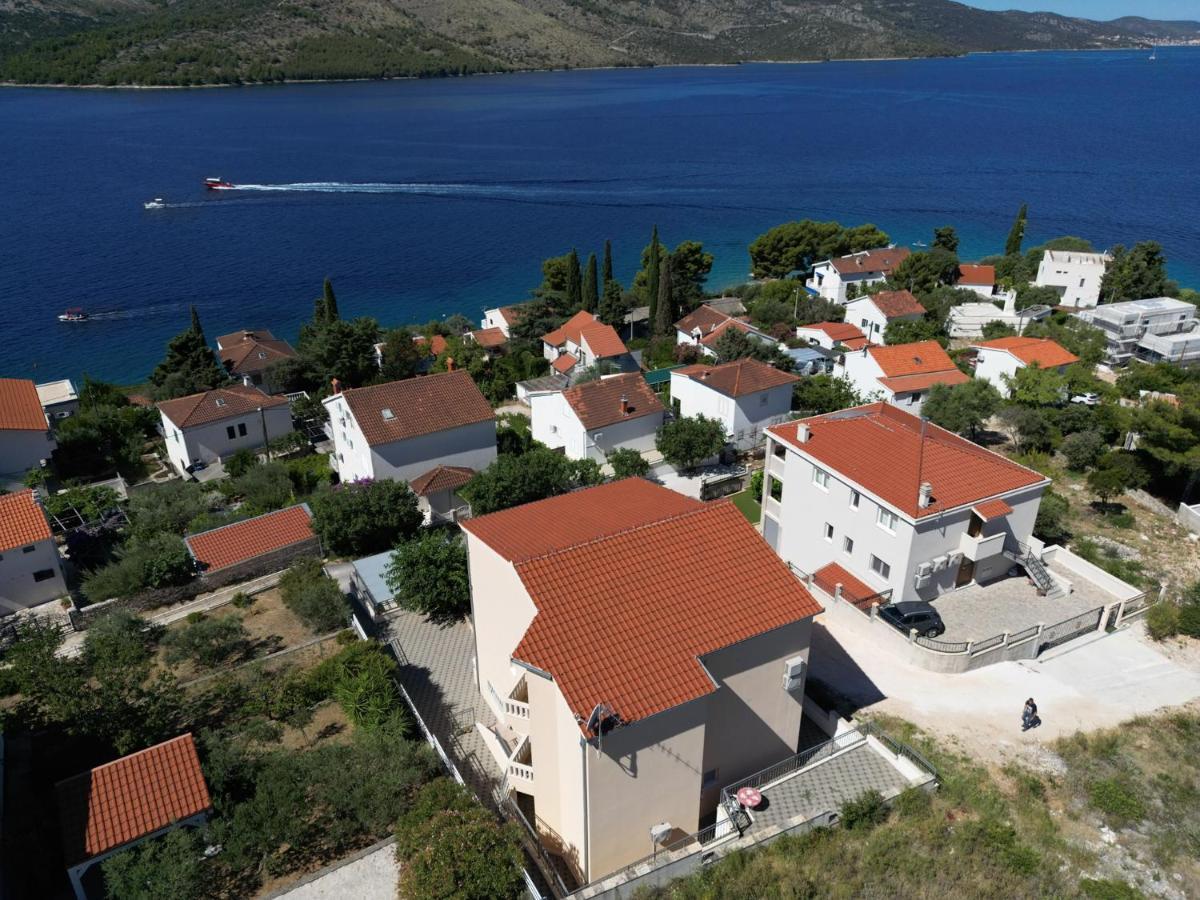 Apartment Punta Seget Vranjica Exterior photo