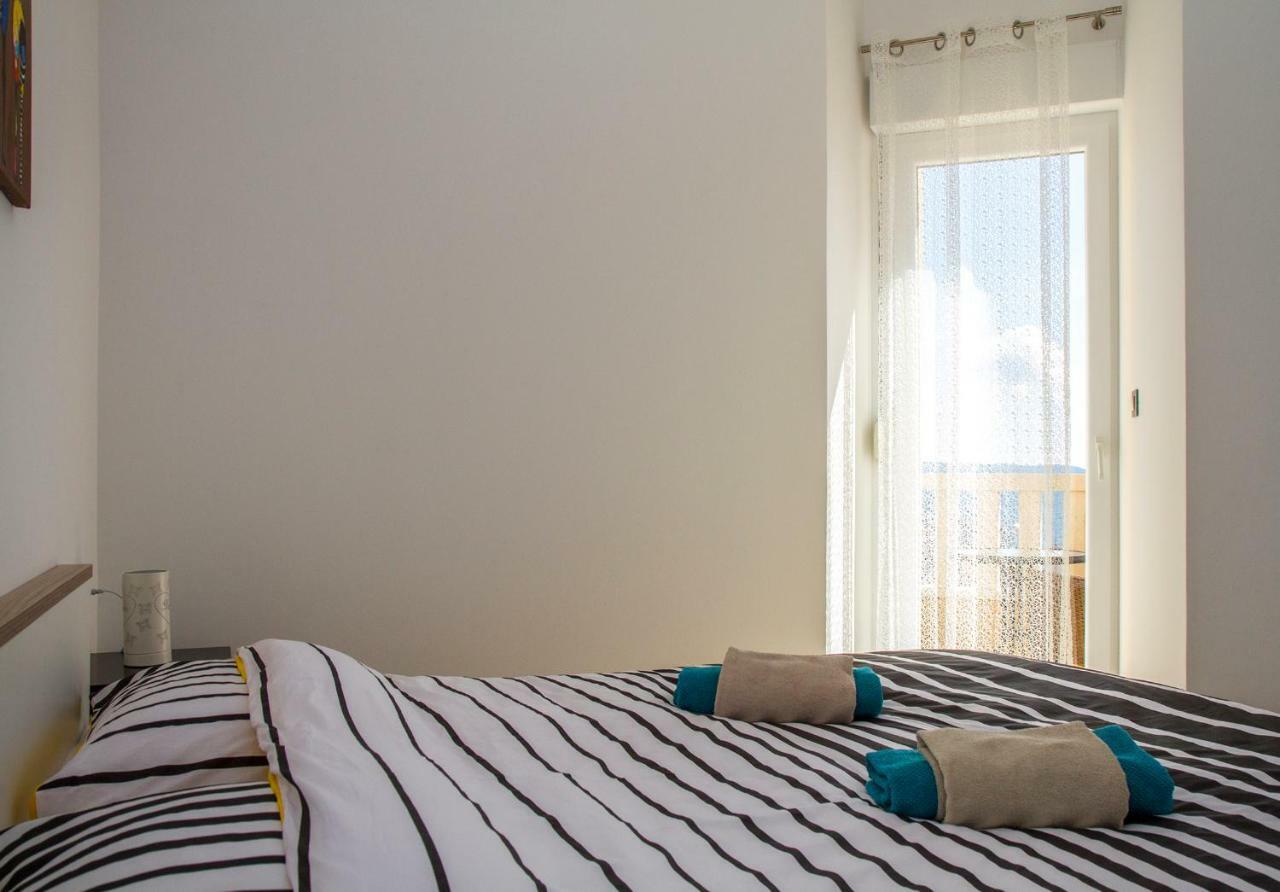 Apartment Punta Seget Vranjica Exterior photo