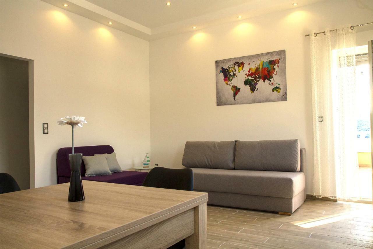 Apartment Punta Seget Vranjica Exterior photo